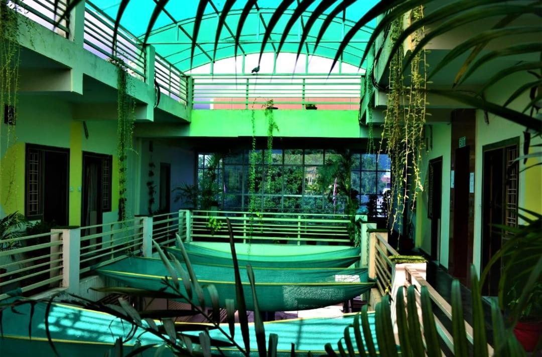 Hotel Atrium Inn リシケーシュ エクステリア 写真
